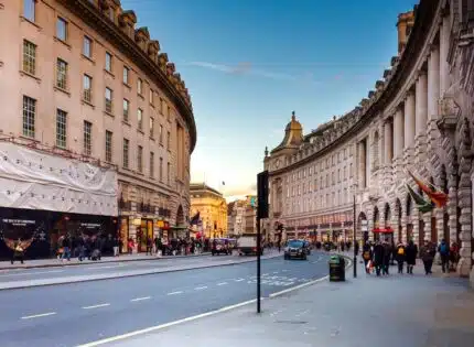 Les meilleures destinations de shopping à l’étranger : découvrez où trouver les plus belles boutiques et les meilleurs deals !