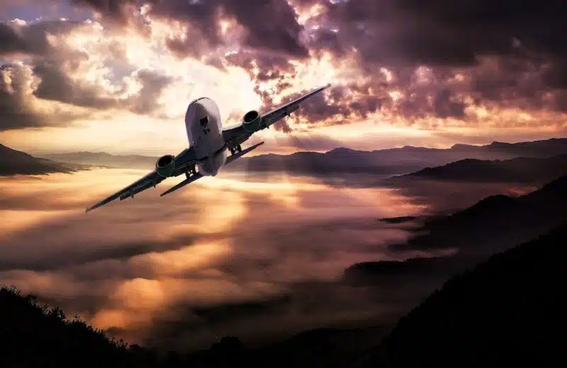 Voyager en avion en toute sérénité : les conseils indispensables