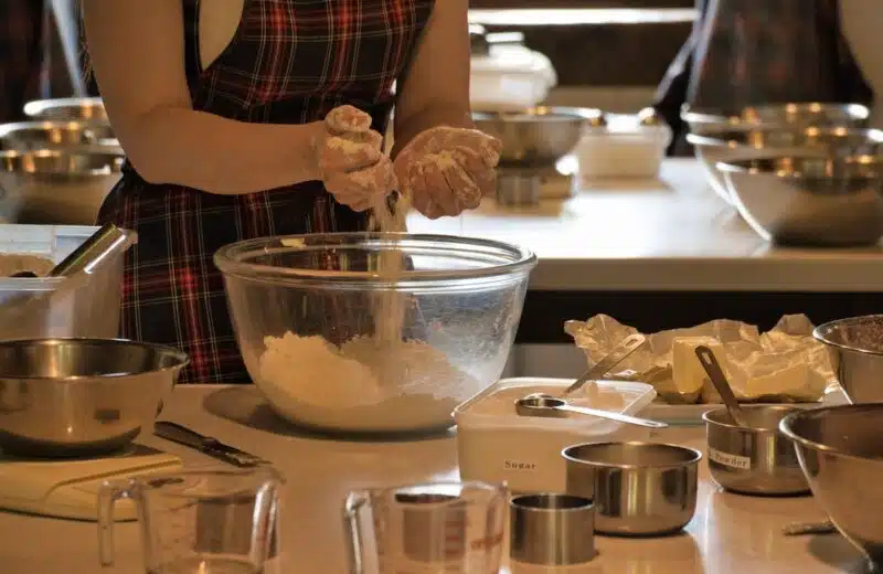 Découvrez les délices de la cuisine locale lors d’un cours de cuisine