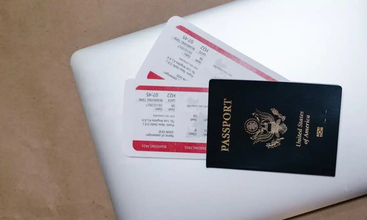 Les documents de voyage essentiels à ne jamais oublier