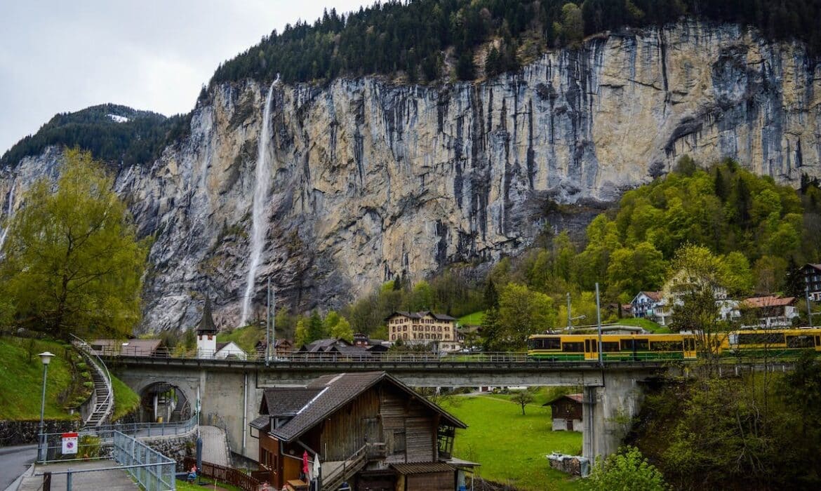 Découvrez les destinations incontournables faciles d’accès en train