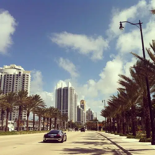 Quelle est la population de Miami ?